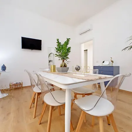 Maka 32 Apartment