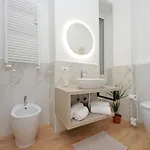 Maka 32 * Rzym